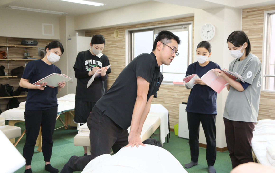 サムネール
